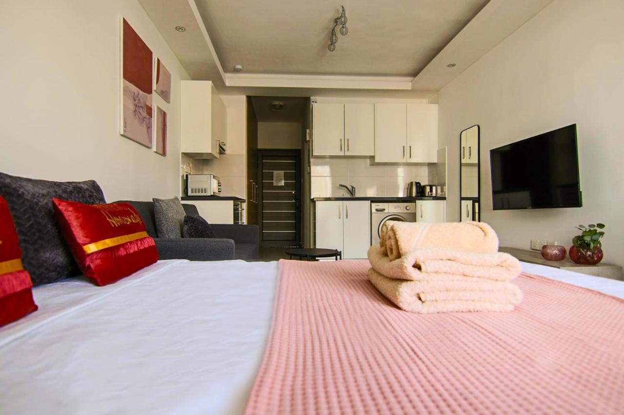 Phaedrus Living: Seaside Luxury Flat Athina 115 Apartment Paphos ภายนอก รูปภาพ